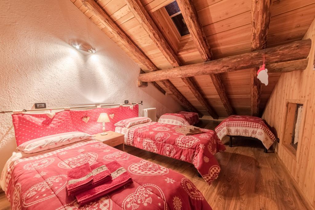 Vieilles Maisons D'Introd Dış mekan fotoğraf